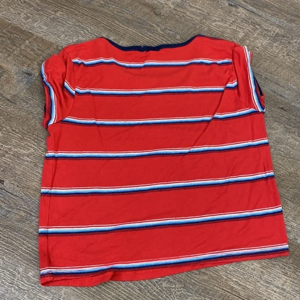 N/A small red